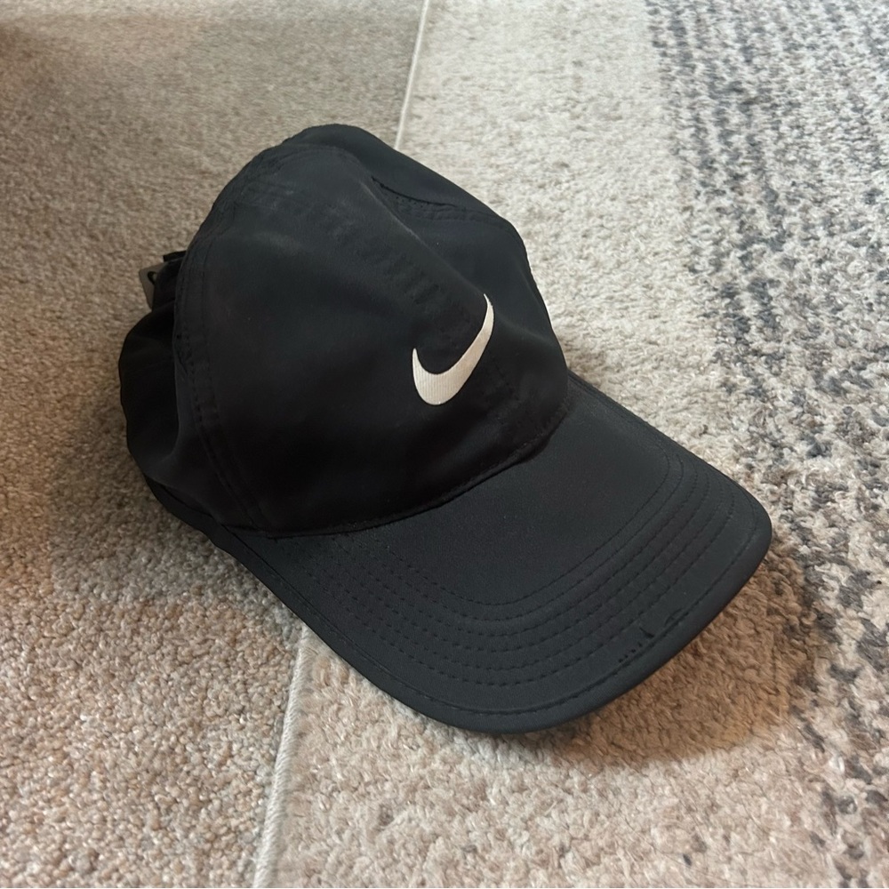 Nike Black Athletic Hat with Iconic Swoosh Dri-Fit Sports Hat Adjustable Women’s